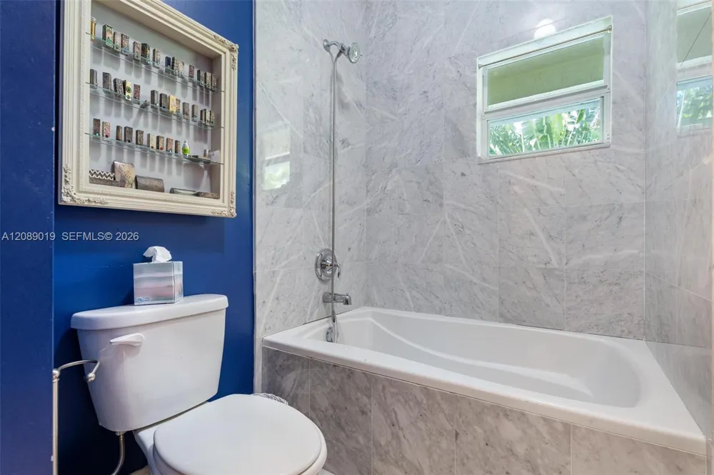 3139 Hibiscus St #3139 Miami, FL 33133