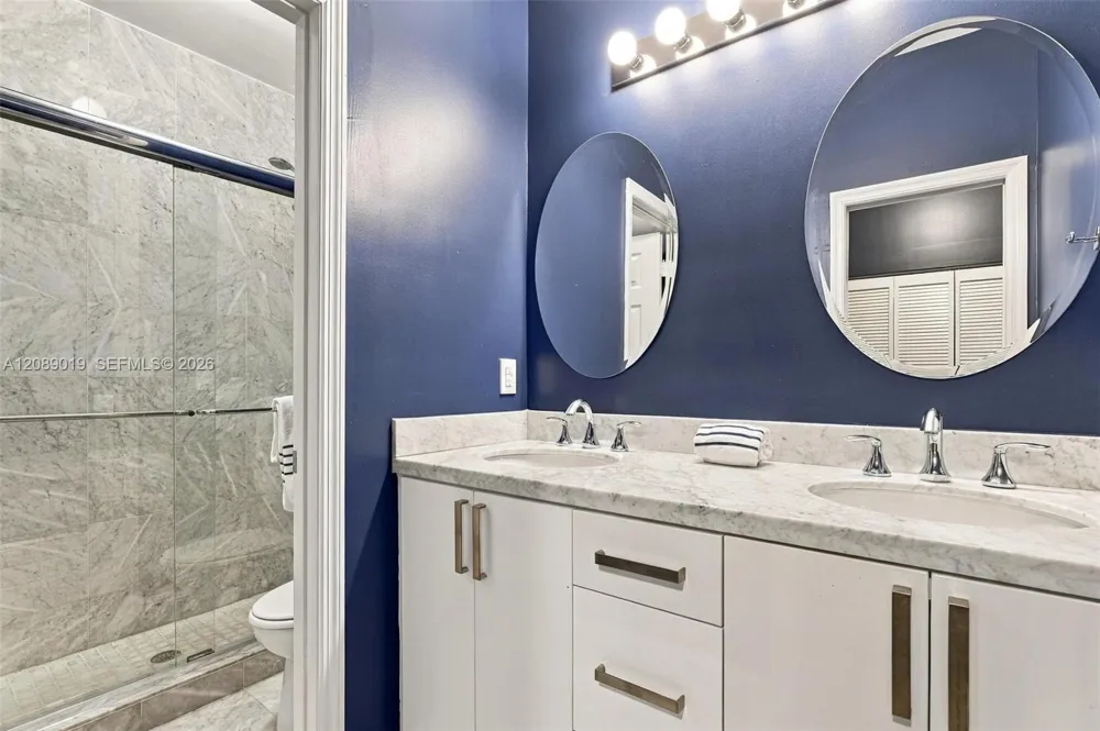 3139 Hibiscus St #3139 Miami, FL 33133