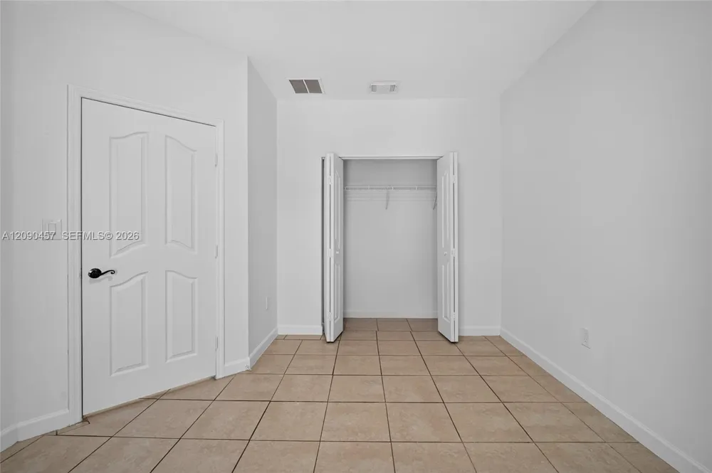 11233 SW 231st Ln Miami, FL 33170