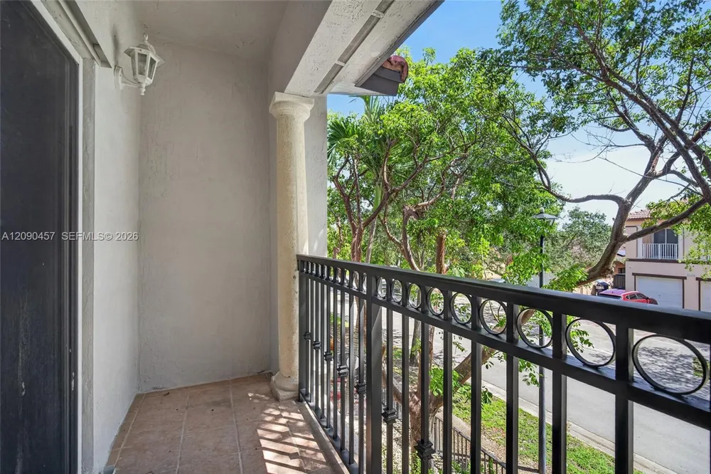 11233 SW 231st Ln Miami, FL 33170