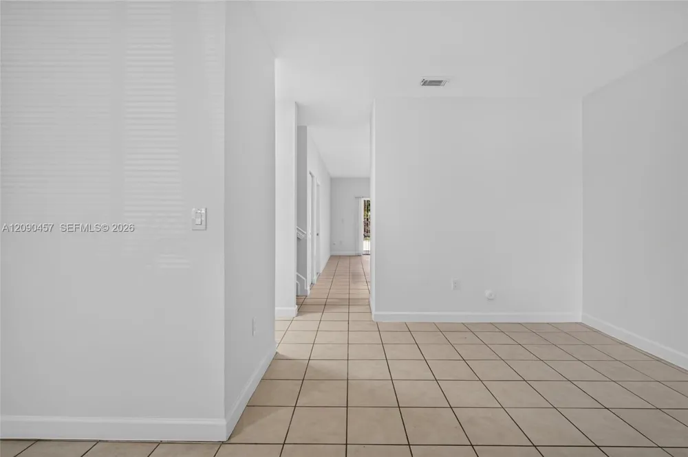 11233 SW 231st Ln Miami, FL 33170