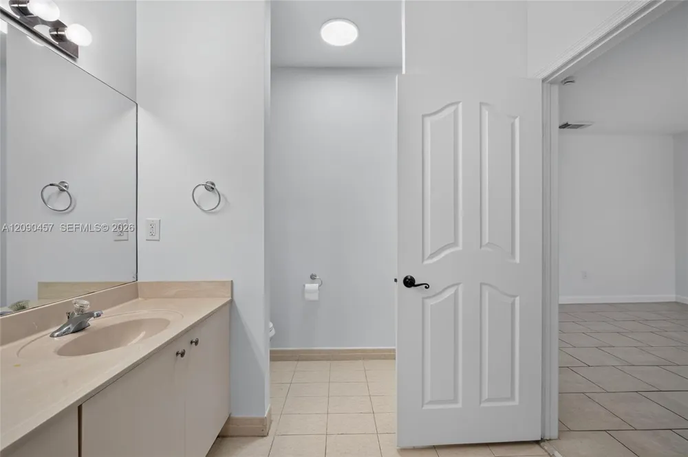 11233 SW 231st Ln Miami, FL 33170