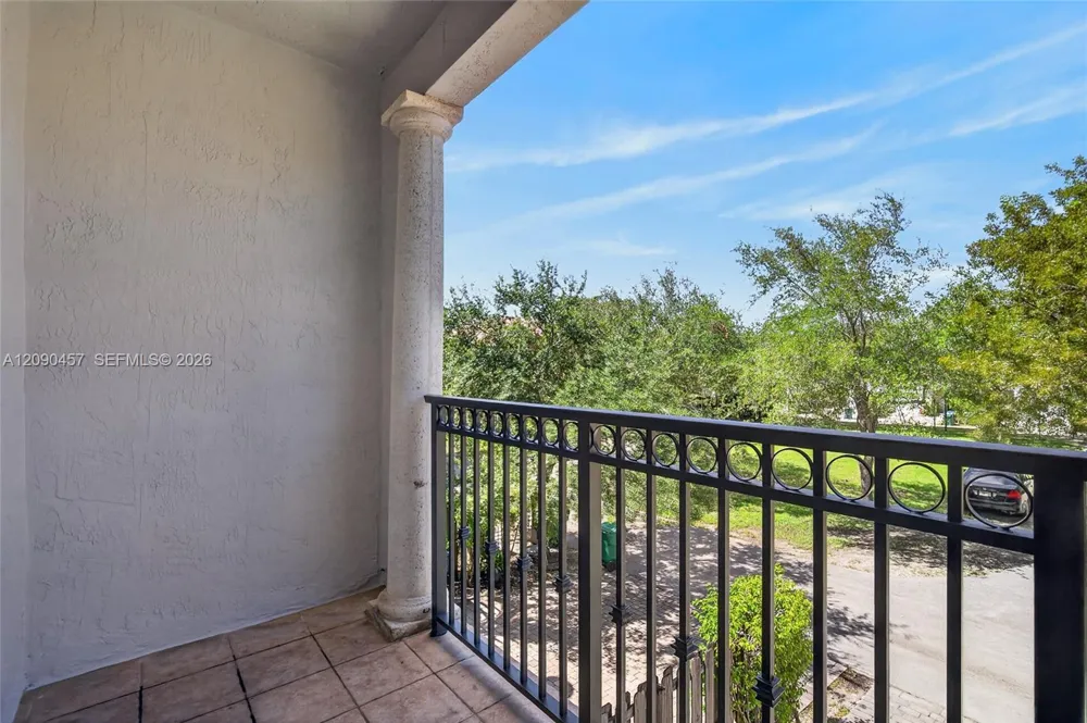 11233 SW 231st Ln Miami, FL 33170