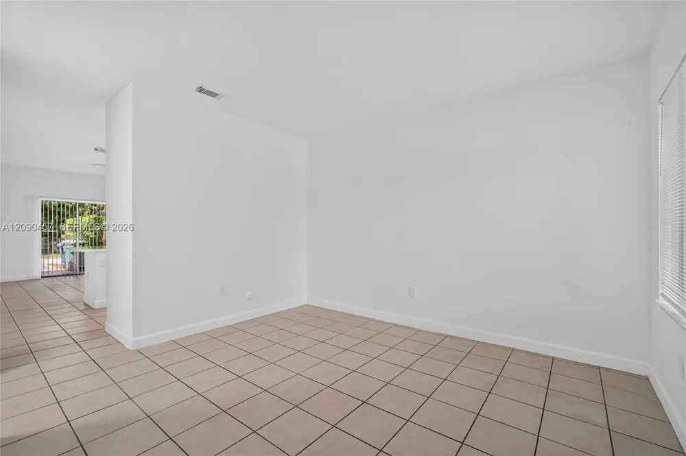 11233 SW 231st Ln Miami, FL 33170