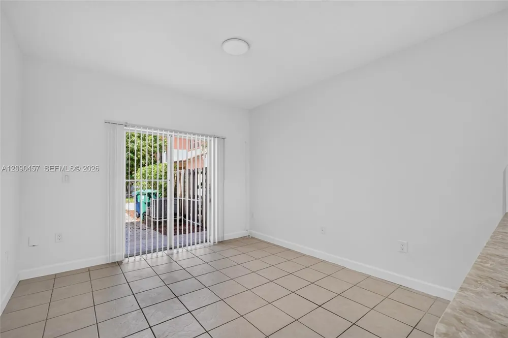 11233 SW 231st Ln Miami, FL 33170