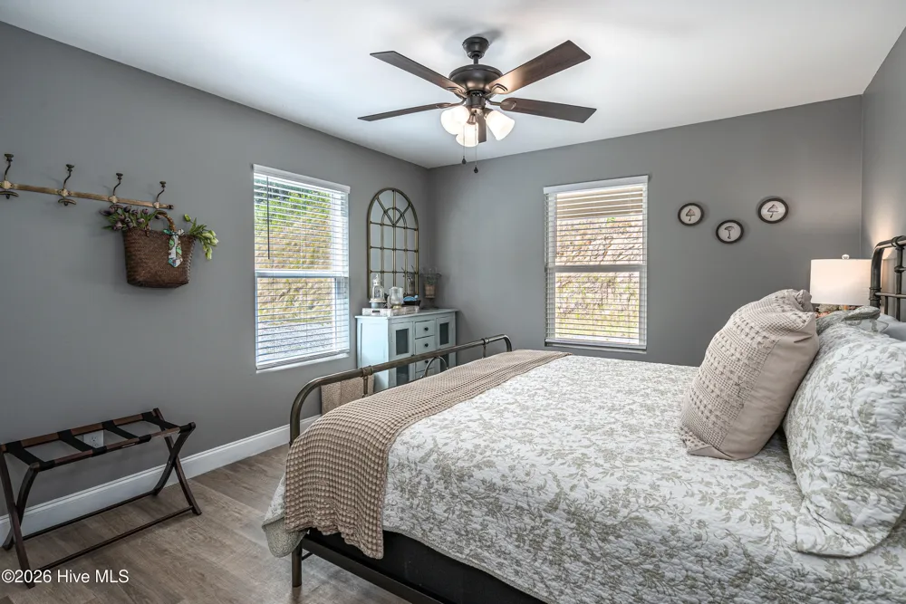 280 Wild Berry Lane Hayesville, NC 28904