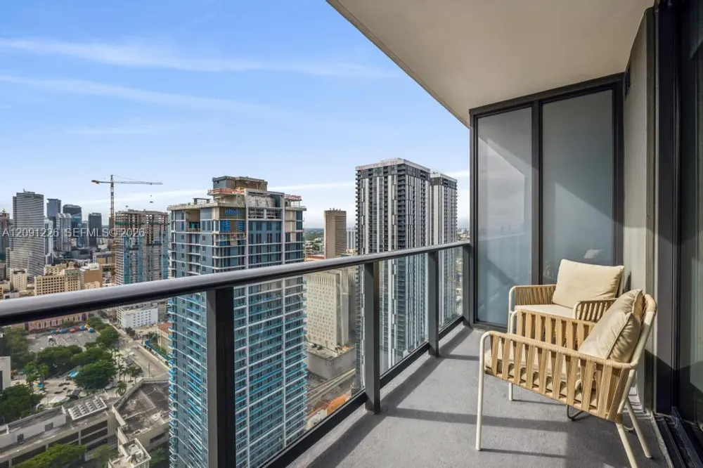 601 NE 1 AVE #3312 Miami, FL 33132
