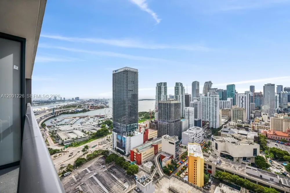 601 NE 1 AVE #3312 Miami, FL 33132