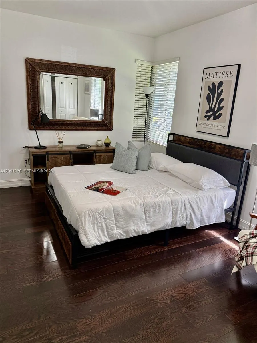 601 11th St #107 Miami Beach, FL 33139