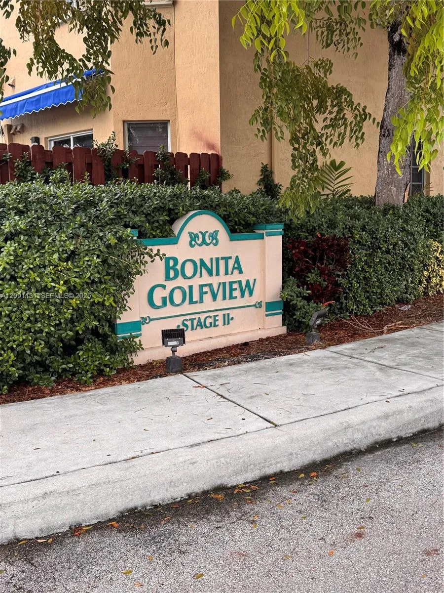7075 NW 173rd Dr #1406 Hialeah, FL 33015