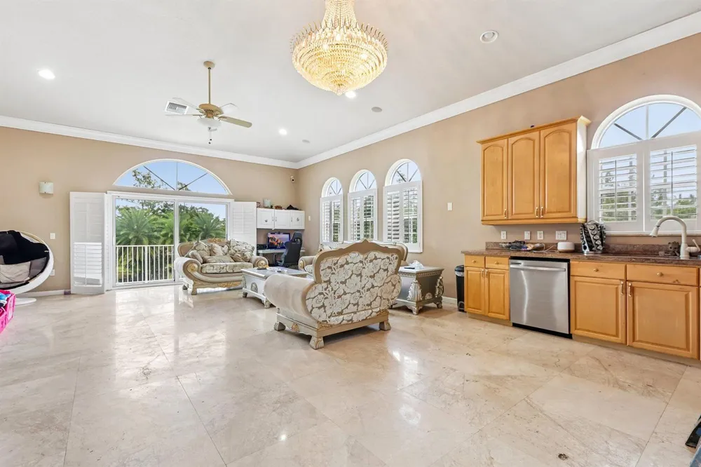 6911 NW 84TH AVENUE Parkland, FL 33067