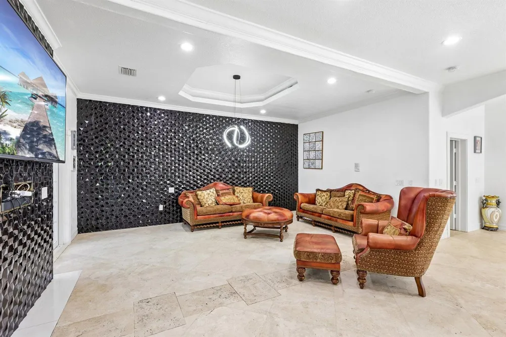 6911 NW 84TH AVENUE Parkland, FL 33067