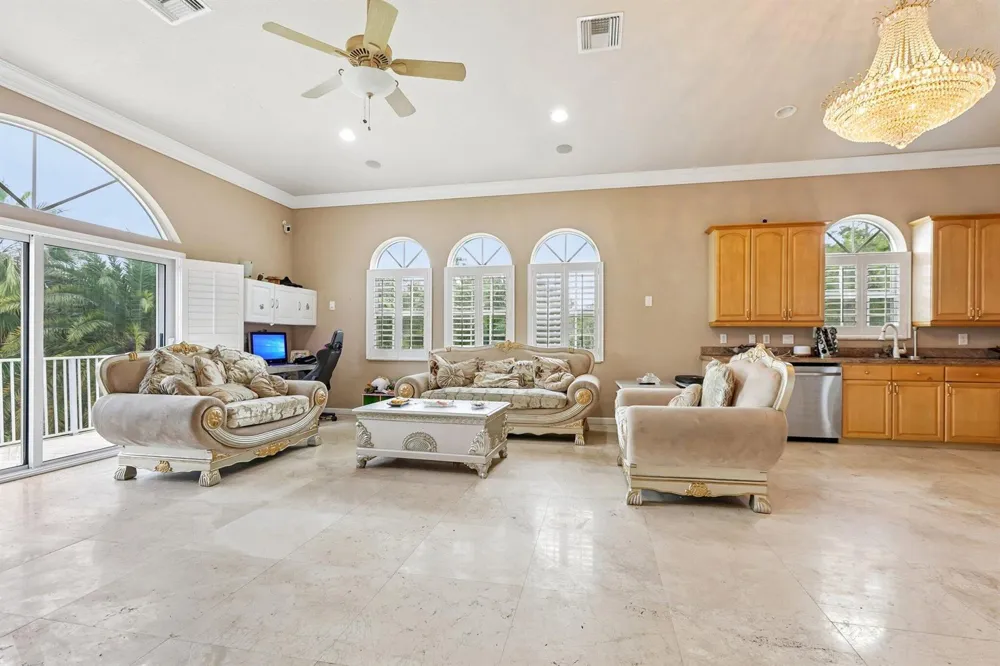 6911 NW 84TH AVENUE Parkland, FL 33067