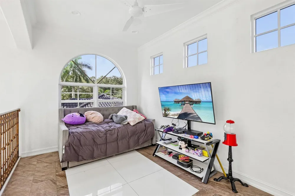 6911 NW 84TH AVENUE Parkland, FL 33067