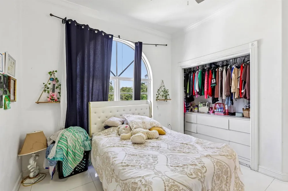 6911 NW 84TH AVENUE Parkland, FL 33067