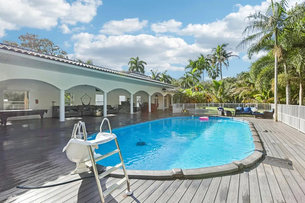 6911 NW 84TH AVENUE Parkland, FL 33067