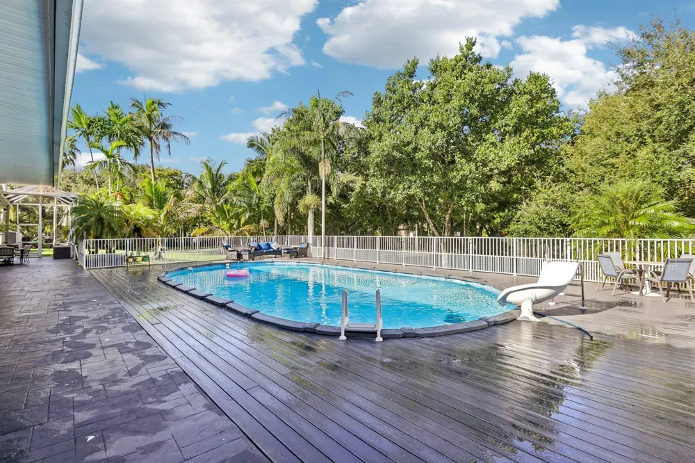 6911 NW 84TH AVENUE Parkland, FL 33067
