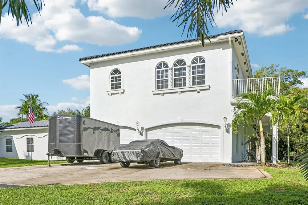 6911 NW 84TH AVENUE Parkland, FL 33067
