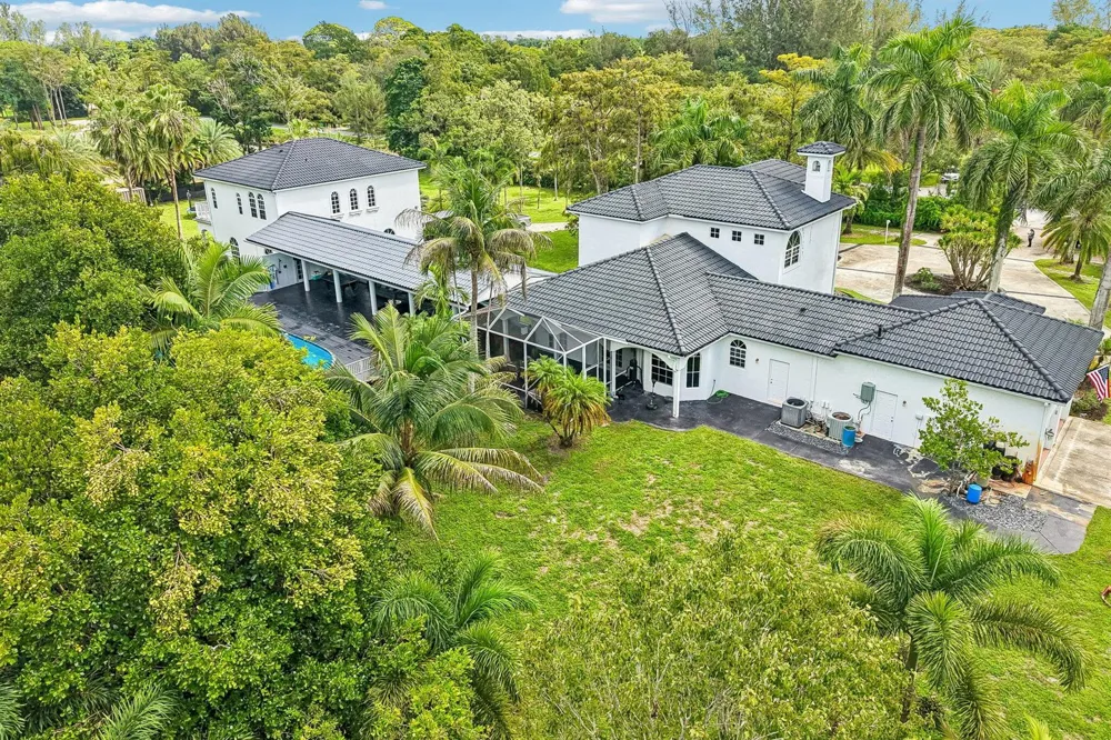 6911 NW 84TH AVENUE Parkland, FL 33067