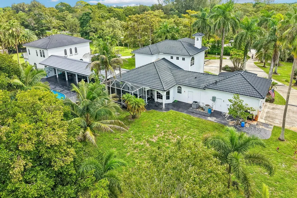 6911 NW 84TH AVENUE Parkland, FL 33067