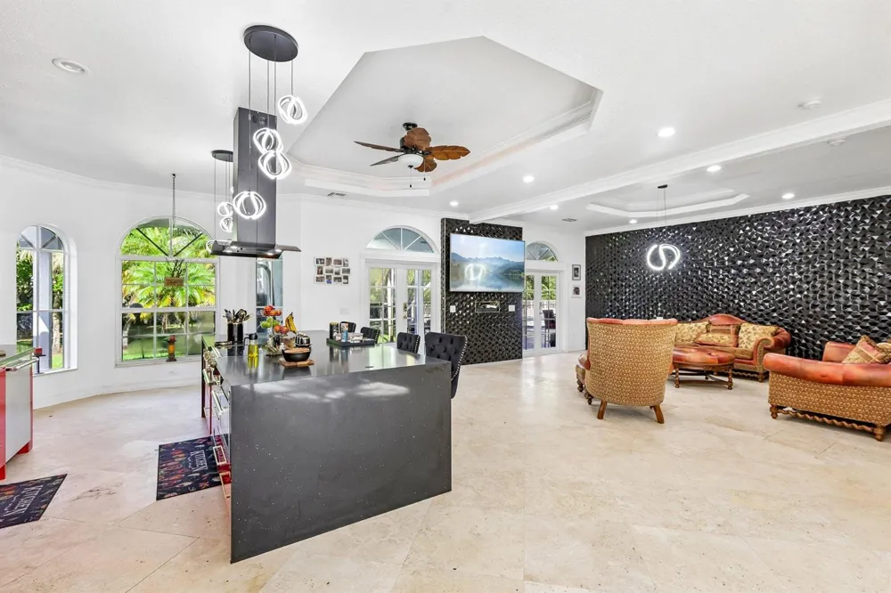 6911 NW 84TH AVENUE Parkland, FL 33067