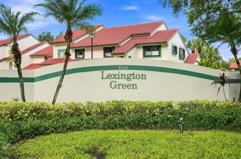 11 Lexington Lane E #B