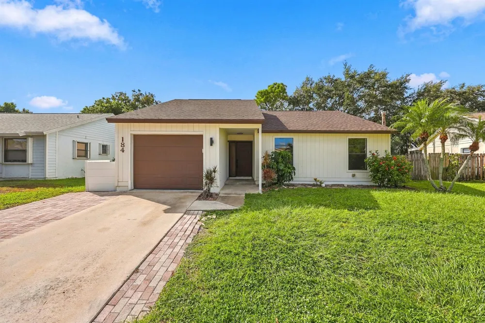 184 GREENTREE CIRCLE Jupiter, FL 33458