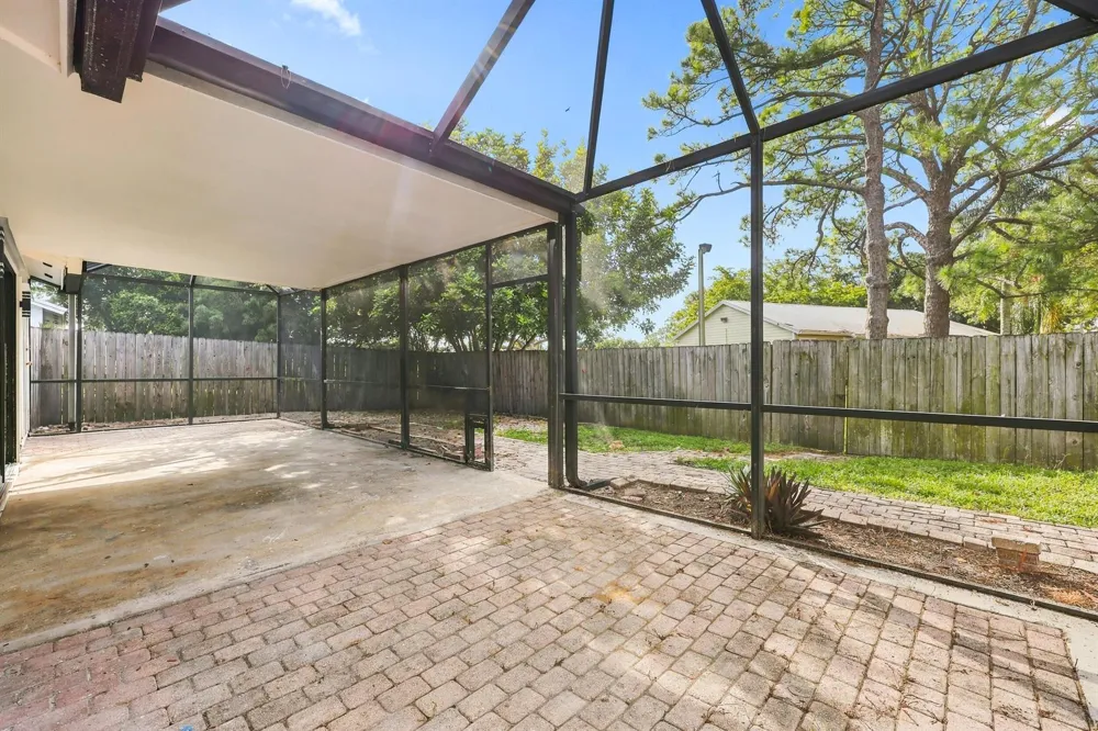 184 GREENTREE CIRCLE Jupiter, FL 33458