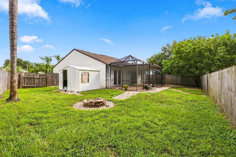 184 GREENTREE CIRCLE Jupiter, FL 33458