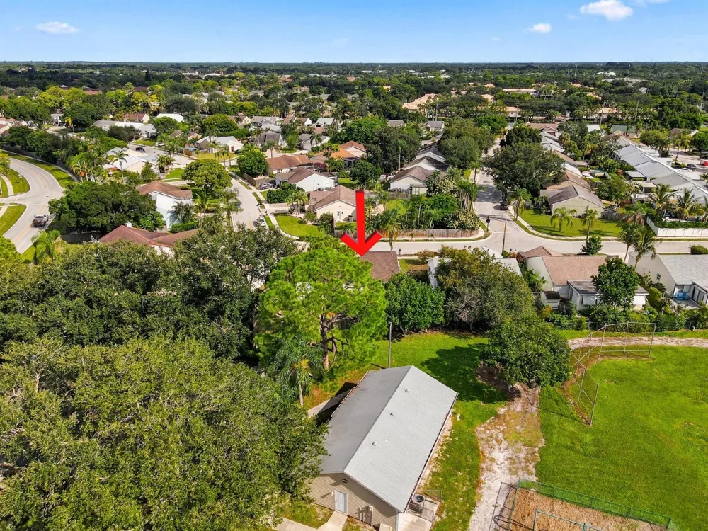 184 GREENTREE CIRCLE Jupiter, FL 33458