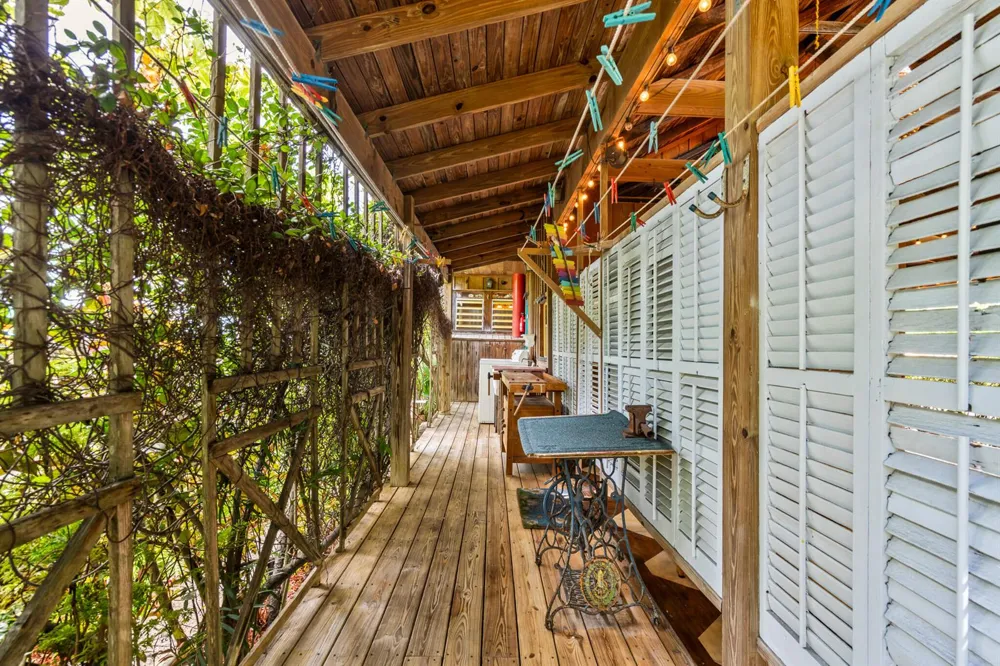 728 POOR HOUSE LANE Key West, FL 33040