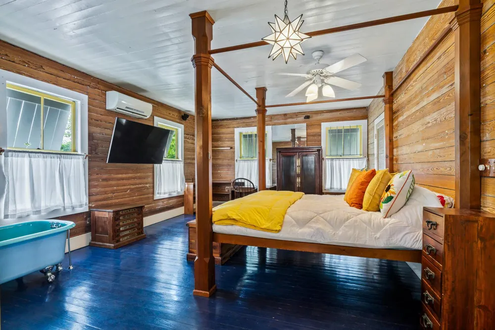 728 POOR HOUSE LANE Key West, FL 33040