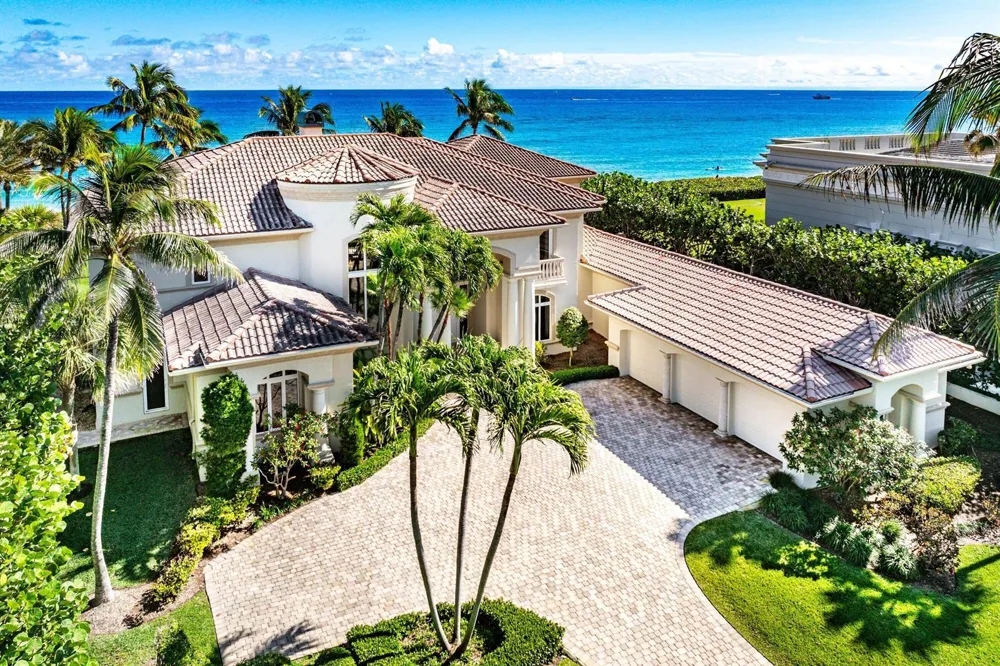 6373 OCEAN BOULEVARD Boynton Beach, FL 33435