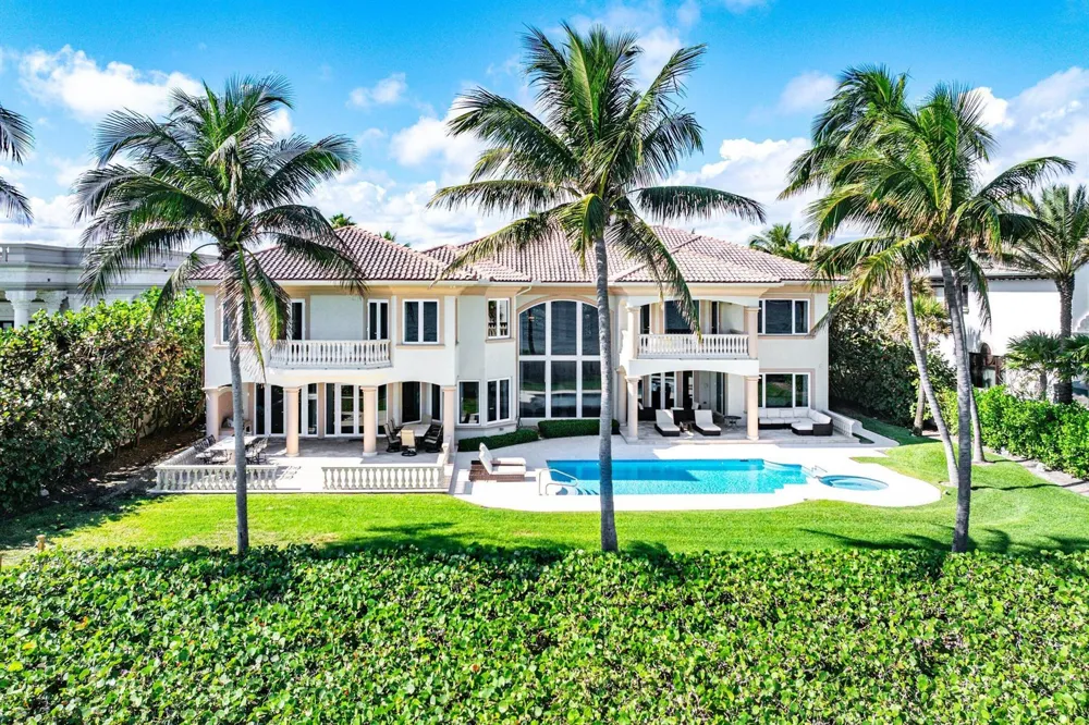 6373 OCEAN BOULEVARD Boynton Beach, FL 33435