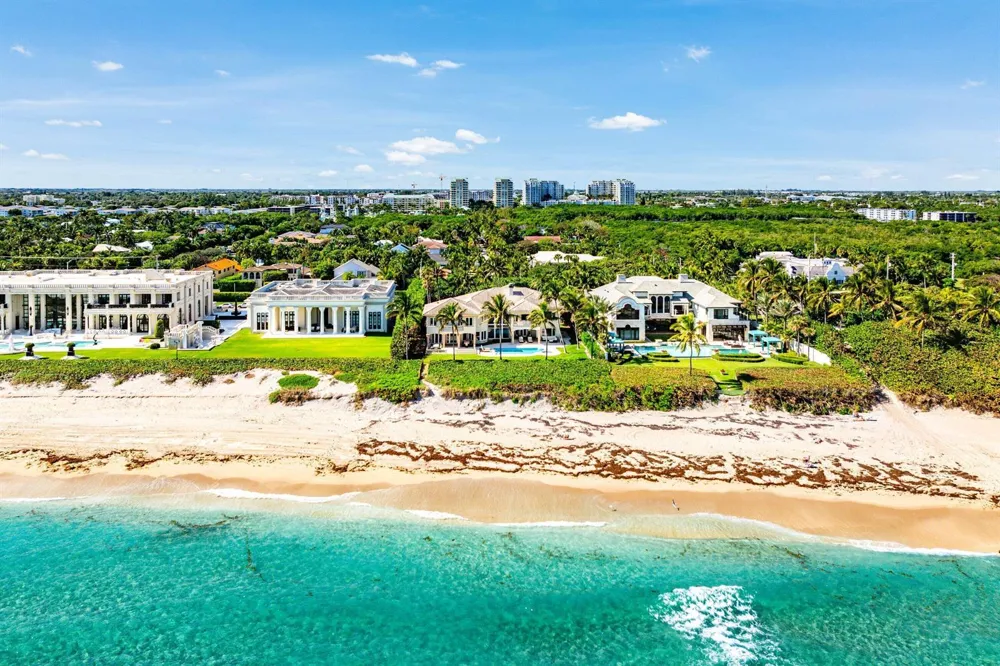 6373 OCEAN BOULEVARD Boynton Beach, FL 33435