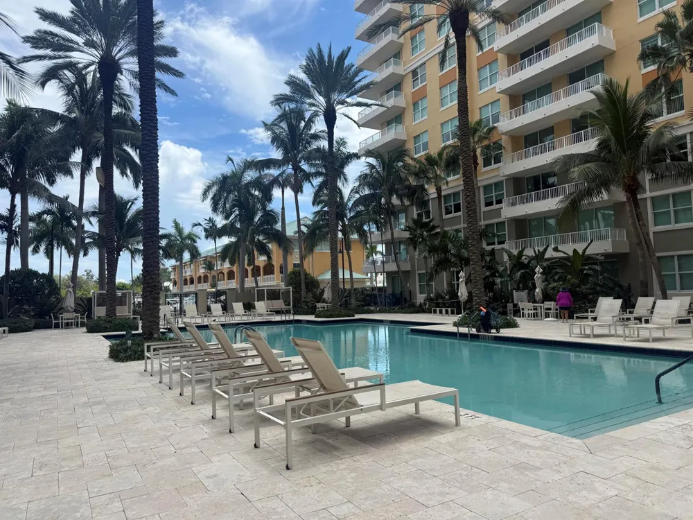 700 E BOYNTON BEACH BOULEVARD #1103 Boynton Beach, FL 33435