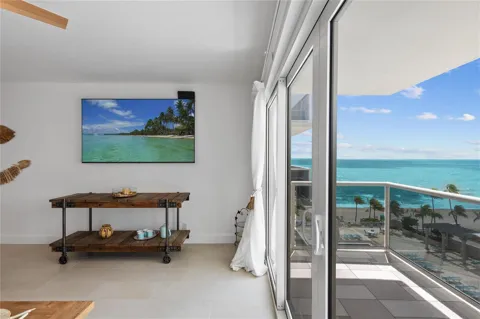 3500 GALT OCEAN DRIVE #604