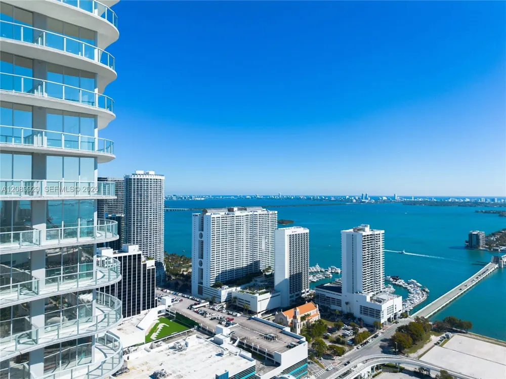 1400 Biscayne Blvd #609 Miami, FL 33132