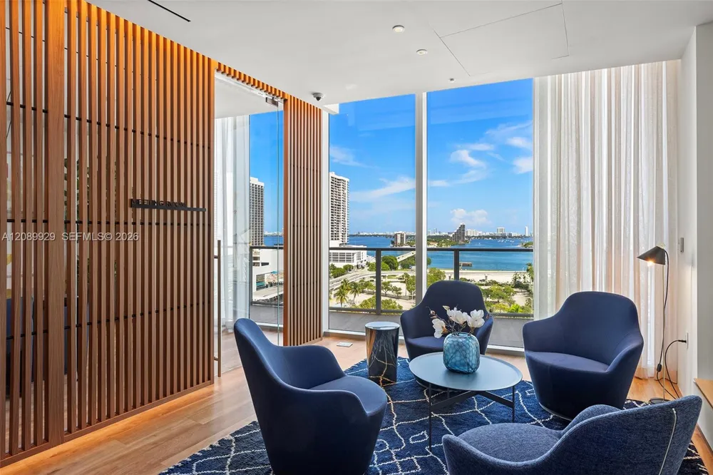 1400 Biscayne Blvd #609 Miami, FL 33132