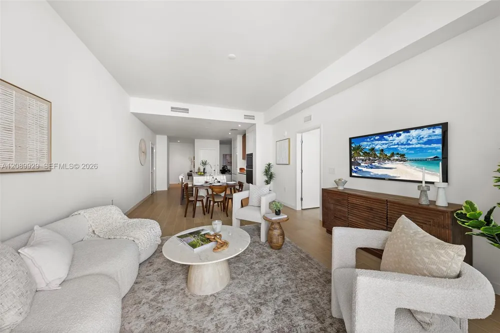1400 Biscayne Blvd #609 Miami, FL 33132