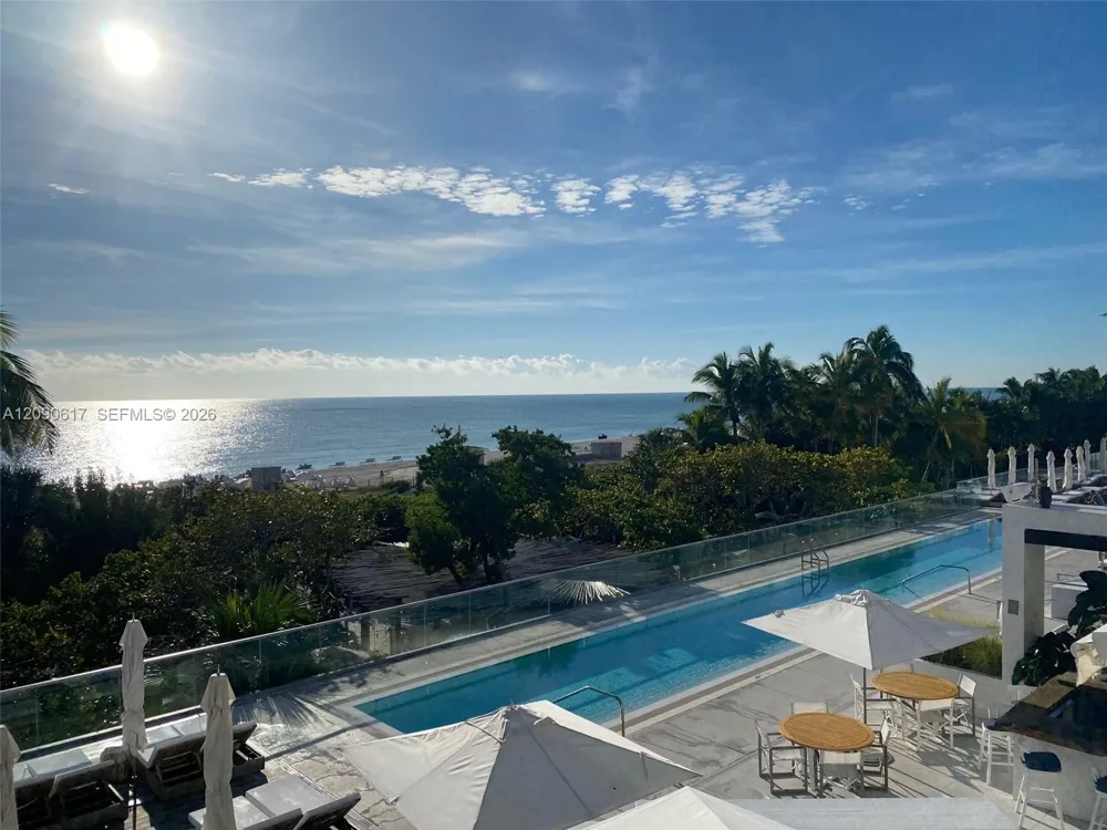 2301 Collins Ave #1420 Miami Beach, FL 33139