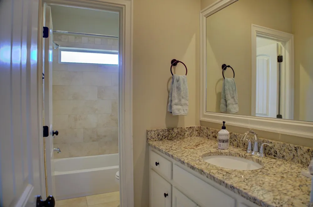 10757 S 96th Place Tulsa, OK 74133