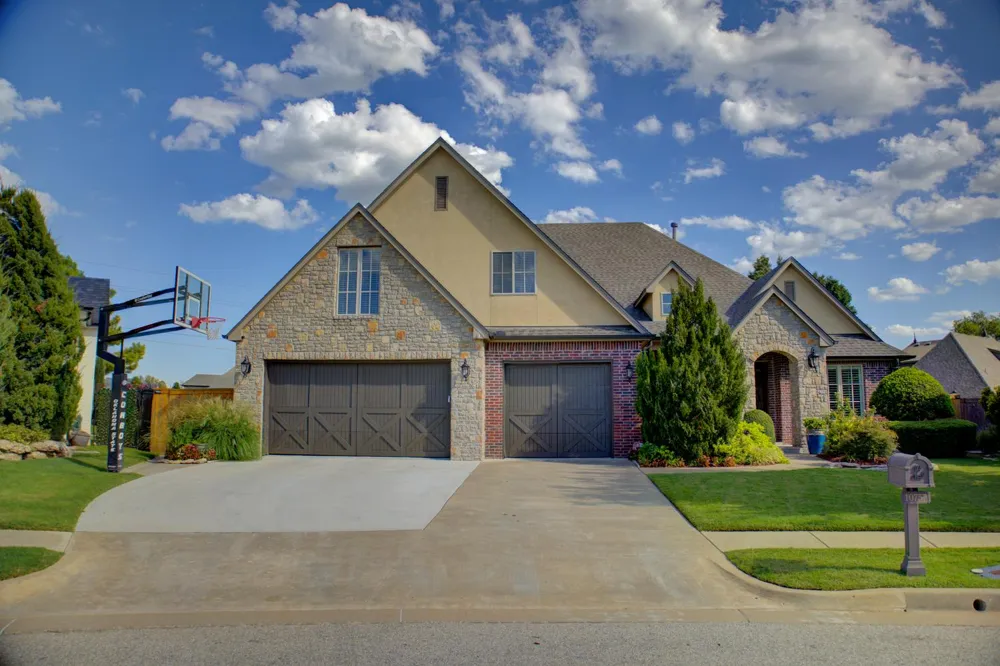 10757 S 96th Place Tulsa, OK 74133