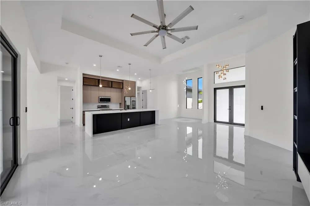 3221 SW 3rd Terrace Cape Coral, FL 33991
