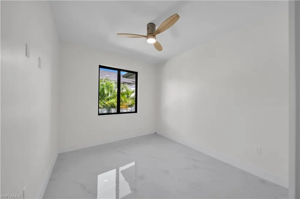 3221 SW 3rd Terrace Cape Coral, FL 33991