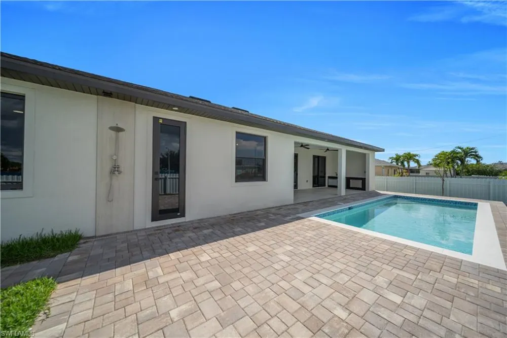 3221 SW 3rd Terrace Cape Coral, FL 33991