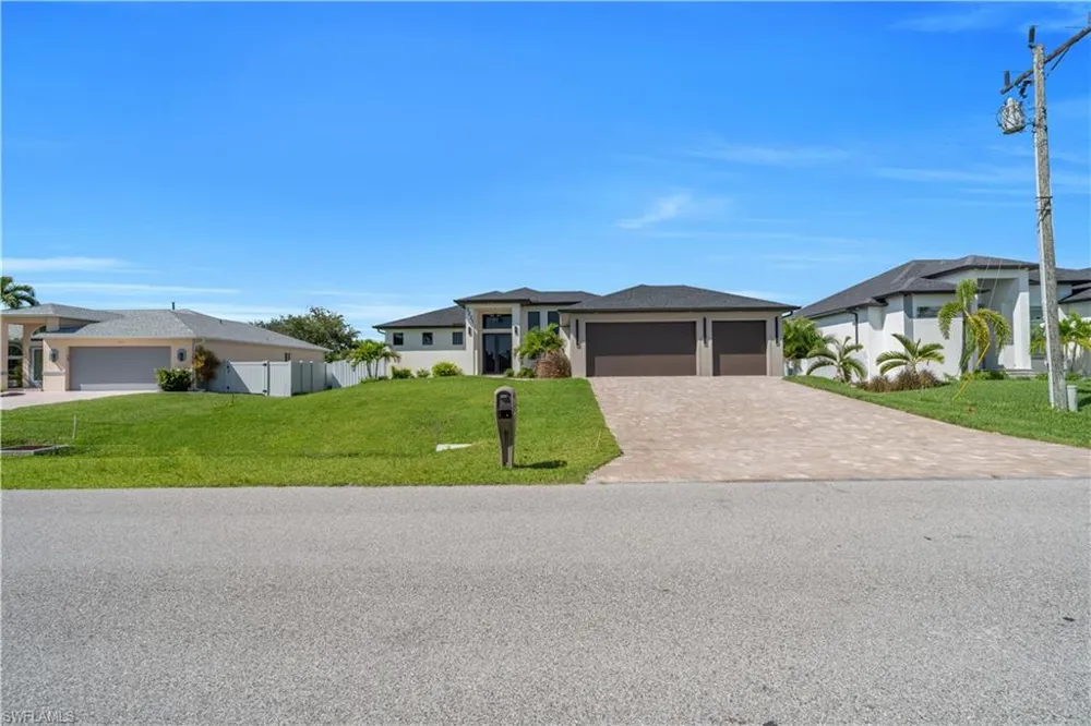 3221 SW 3rd Terrace Cape Coral, FL 33991