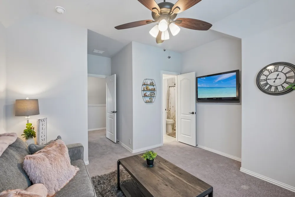 1914 Winter Court Midlothian, TX 76065