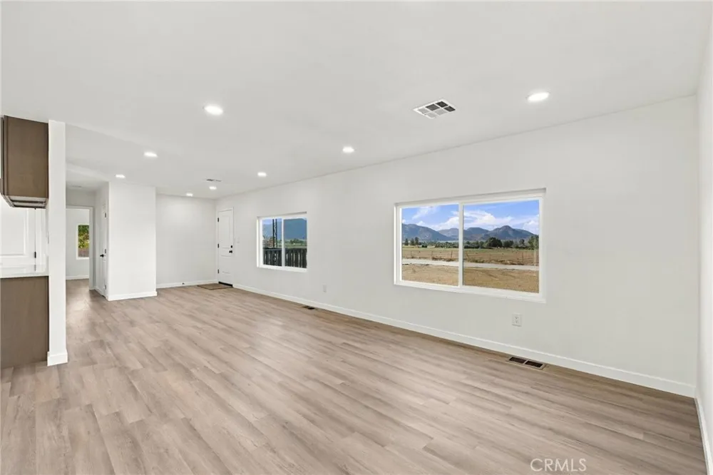 31619 Wolfskill Nuevo, CA 92567