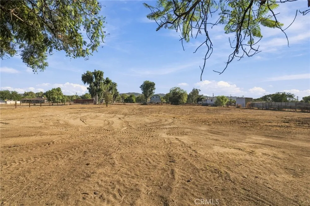 31619 Wolfskill Nuevo, CA 92567